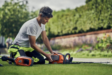 HUSQVARNA 520iRX bez akumulátora a nabíjačky