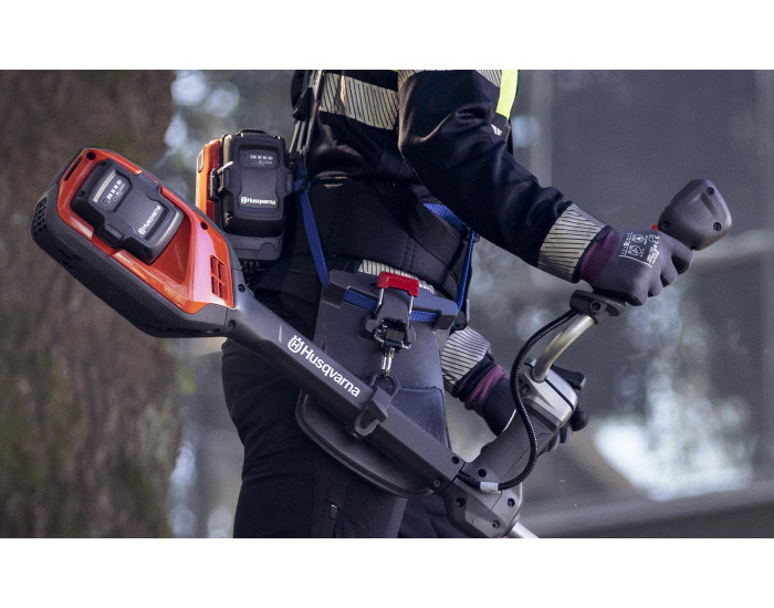 Husqvarna 525iRXT bez akumulátora a nabíjačky