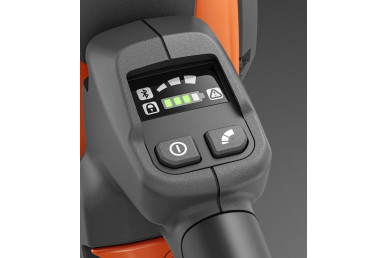 Husqvarna 525iRXT bez akumulátora a nabíjačky