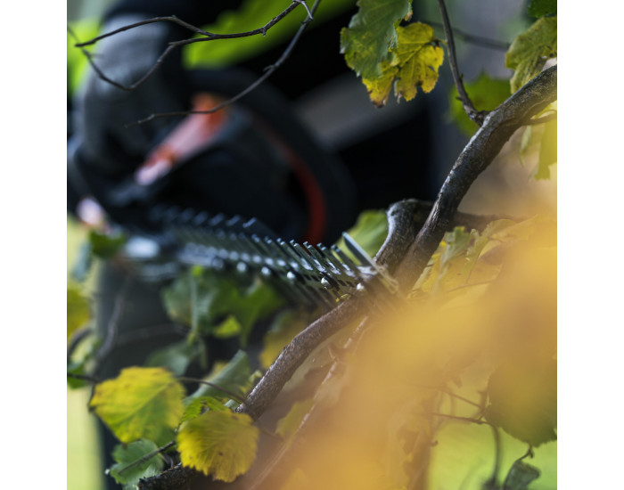 HUSQVARNA 522iHD60 bez akumulátora a nabíjačky