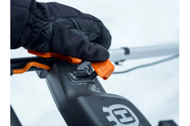 Husqvarna ST 253i