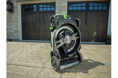 EGO POWER+ LM2135E-SP 52 cm s pojazdom so 7.5 Ah batériou
