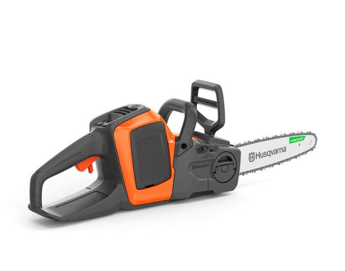 Husqvarna 215i s akumulátorom a nabíjačkou